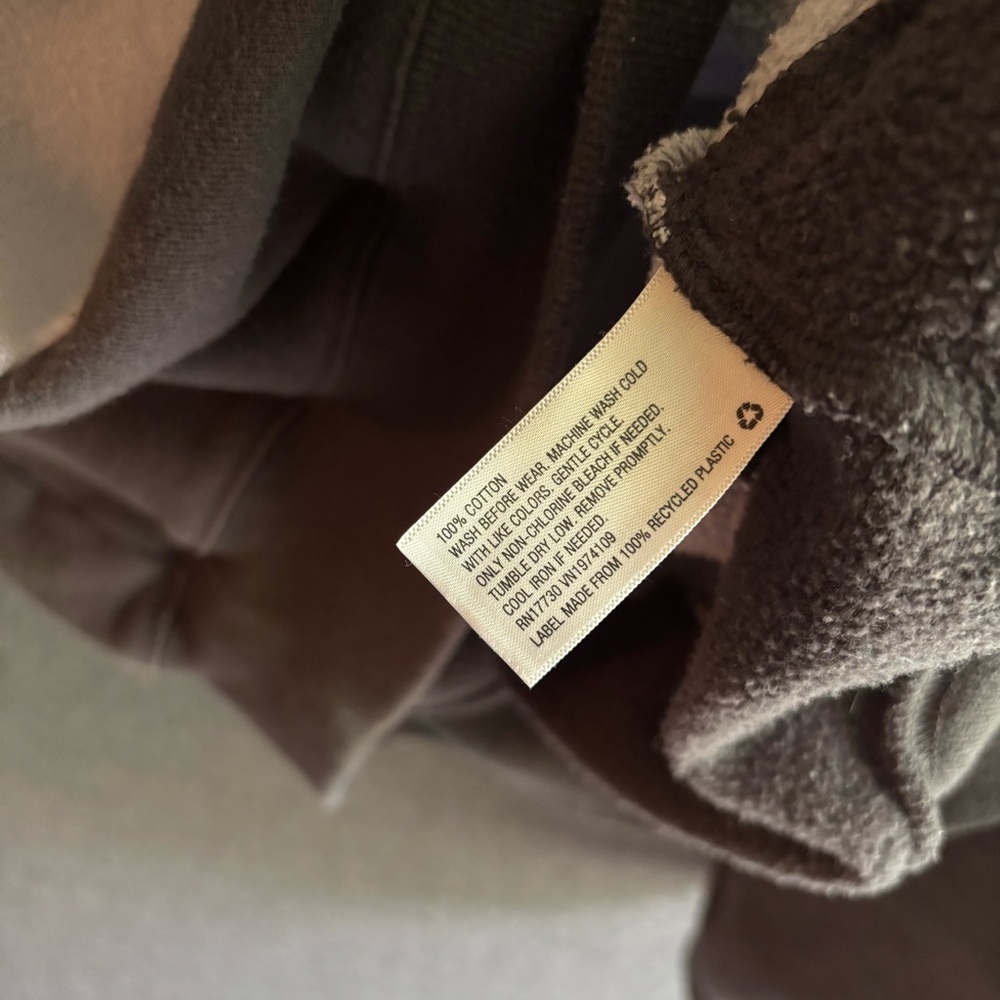 Women’s Universal Thread size L / Large Pullover - Picture 5 of 7